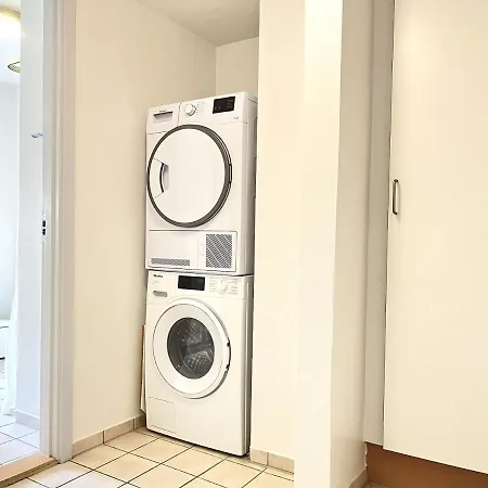 Furnished 1 Bedroom I Center * Kolding